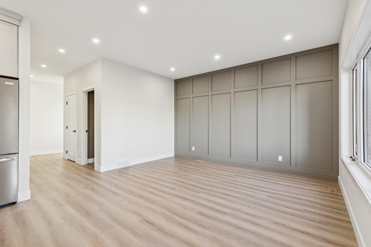 10.28.2025 - R Space - 120 Quartz Cres-16