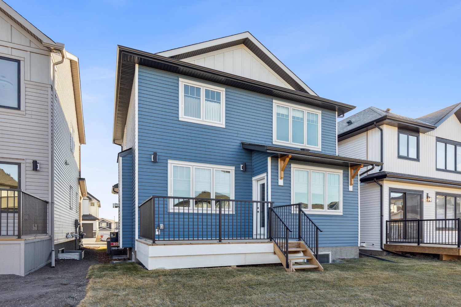 10.28.2025 - R Space - 120 Quartz Cres-51